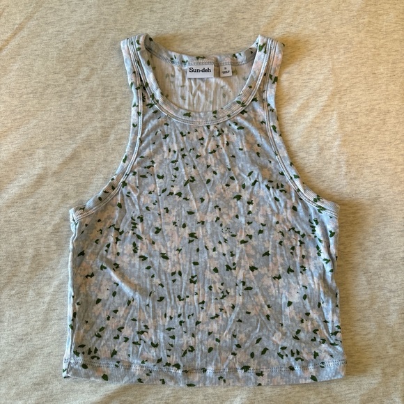 Aritzia Sundeh Floral Tanktop - Picture 1 of 3